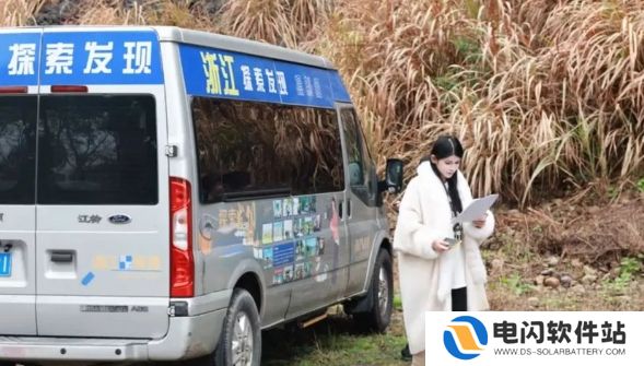 狗头萝莉录综艺首日，素颜形象太美，清纯气质绝佳，网友：越来越好了