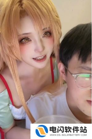 当你的女朋友长得像亚丝娜怎么办？可爱还粘人，多少男生恨得直咬牙