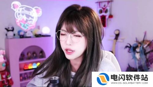 周淑怡直播找人玩游戏，想了半天只有骆歆一个，网友：人际圈这么小吗